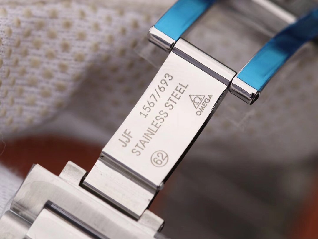 Omega Seamaster Aqua Terra Co-Axial SPECTRE Limited-1:1 Superclone - Image 7