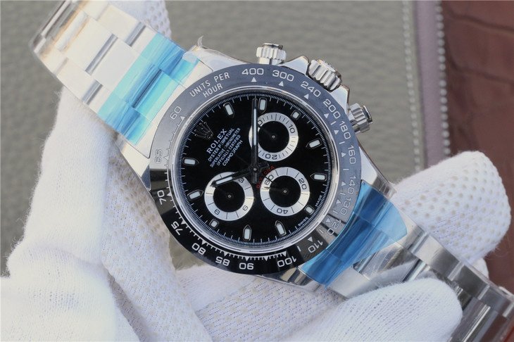 Rolex Cosmograph Daytona Ceramic Bezel Cal. 4130 - Image 2