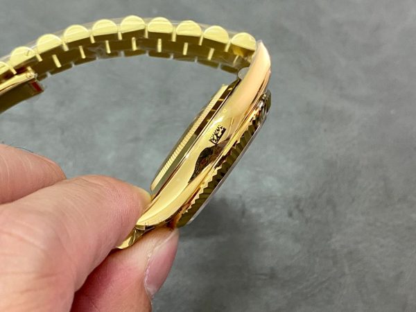 Day Date Rolex Weekly Journal 18K Yellow Gold Plated counter weight(Black dial gold daydate) - Image 5