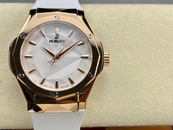 Hublot Classic Fusion ORLINSKI Rose Gold - Image 2