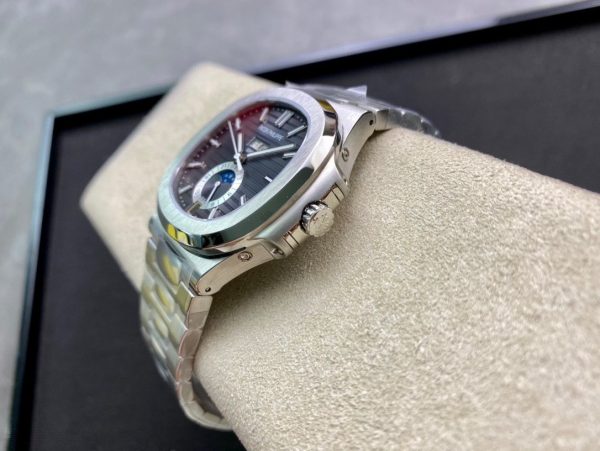 1:1 Superclone- Patek Philippe Nautilus Annual Calendar 5726 - Image 9