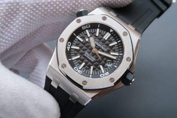 1:1 Super Clone Audemars Piguet Royal Oak (Offshore Diver 15703) - Image 2