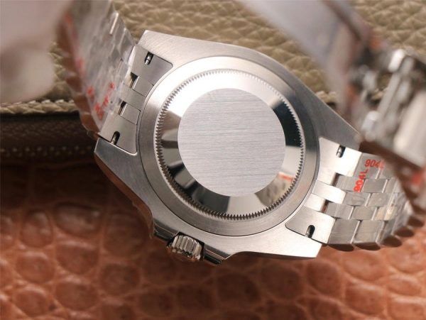 1:1 Superclone Pepsi-Rolex GMT-Master II 126710BLRO(Pepsi) - Image 7