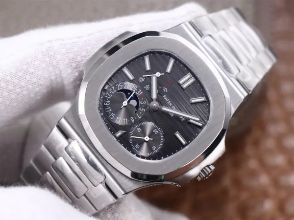 Patek Philippe Nautilus 5712/1A-001 -1:1 Superclone - Image 3