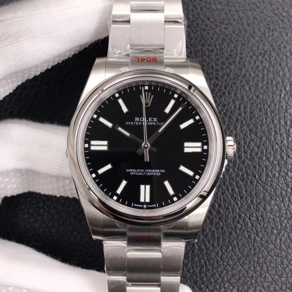 Rolex Oyster Perpetual 41 black face 124300(Black dial oyester)
