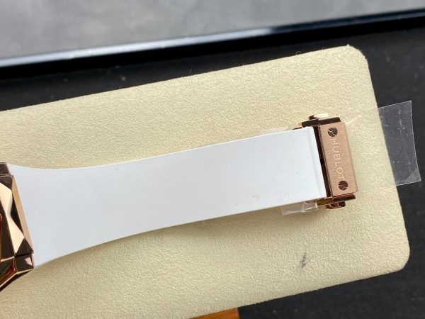 Hublot Classic Fusion ORLINSKI Rose Gold - Image 10