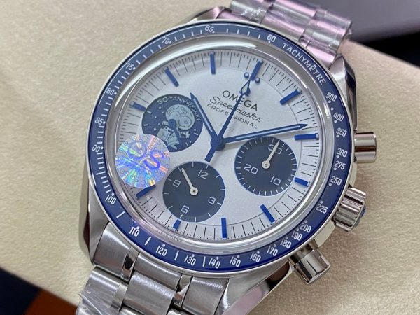 Omega Snoopy 150th Anniversary - Image 4