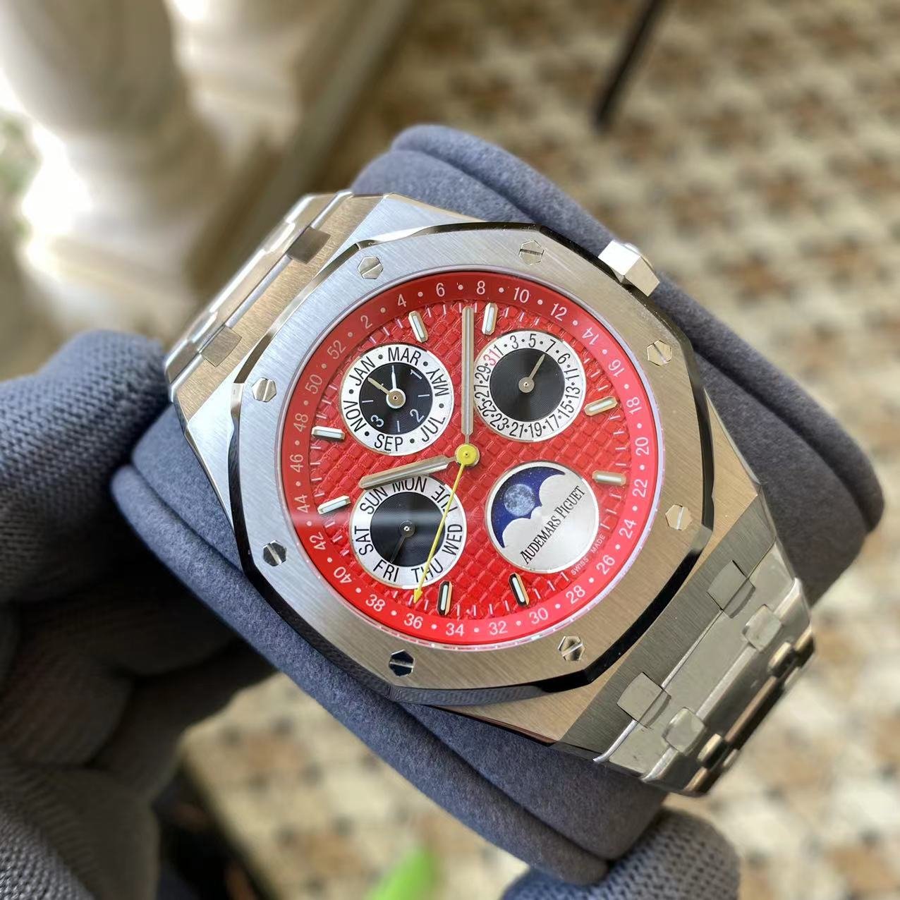 Audemars Piguet Royal Oak “Grande Tapisserie” chronograph 26574 - Image 4