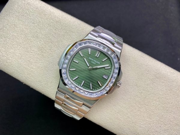 Patek Philippe Nautilus 5711/1300A-001 - Image 4