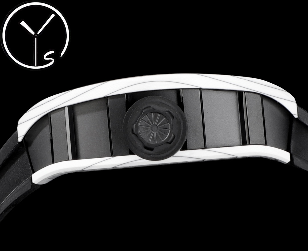 Best Swiss Replica Richard Mille RM52 Skull Tourbillon Watch with Rubber Strap - Image 3