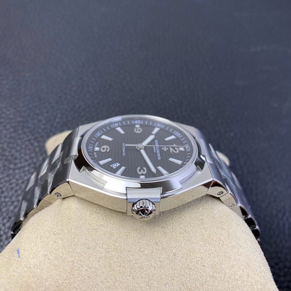 1:1 Super Clone Vacheron Constantin Overseas Steel Band Black Dial - Image 7