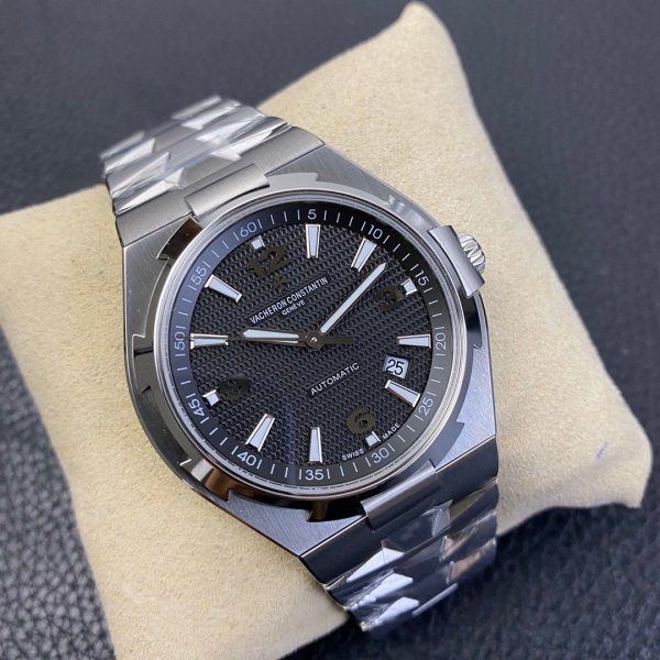 1:1 Super Clone Vacheron Constantin Overseas Steel Band Black Dial - Image 3