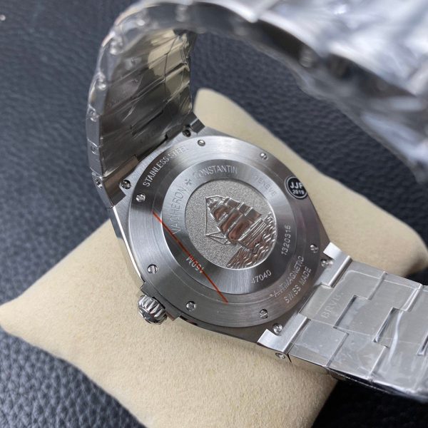 1:1 Super Clone Vacheron Constantin Overseas Black Dial and Steel Bracelet - Image 2