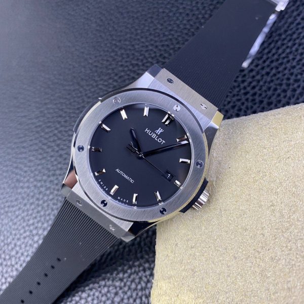 1:1 Super Clone Hublot Titanium 42mm - Image 7