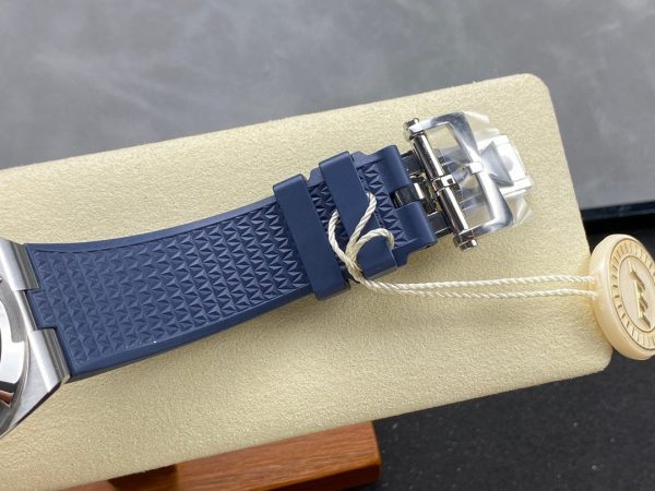 1:1 Super Clone Vacheron Constantin Overseas (4500V Series) - Image 4