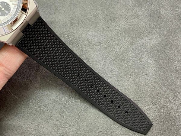 1:1 Super Clone Vacheron Constantin Overseas 5500V - Image 3