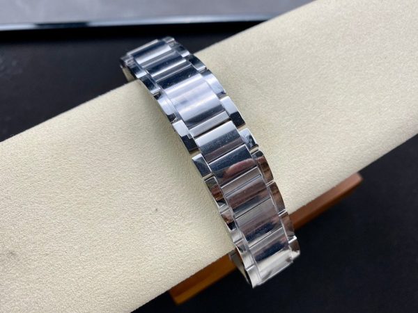 1:1 Super Clone Cartier Tant Must is available in small and medium sizes: 33.7*25.5/ 29.5mm*22mm - Image 5