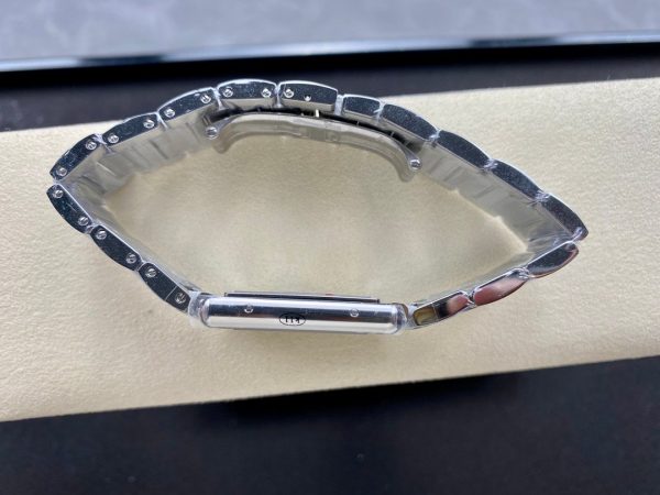 1:1 Super Clone Cartier Tant Must is available in small and medium sizes: 33.7*25.5/ 29.5mm*22mm - Image 4