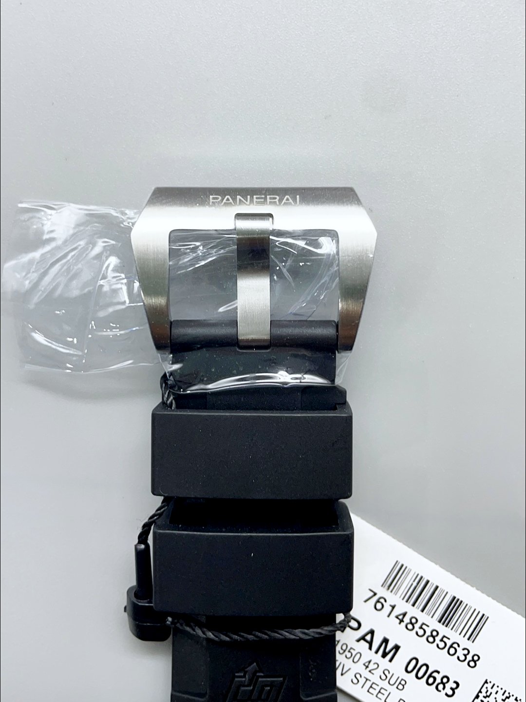 Panerai Luminor Submersible PAM0683 Titanium (1:1Super Clone) - Image 5