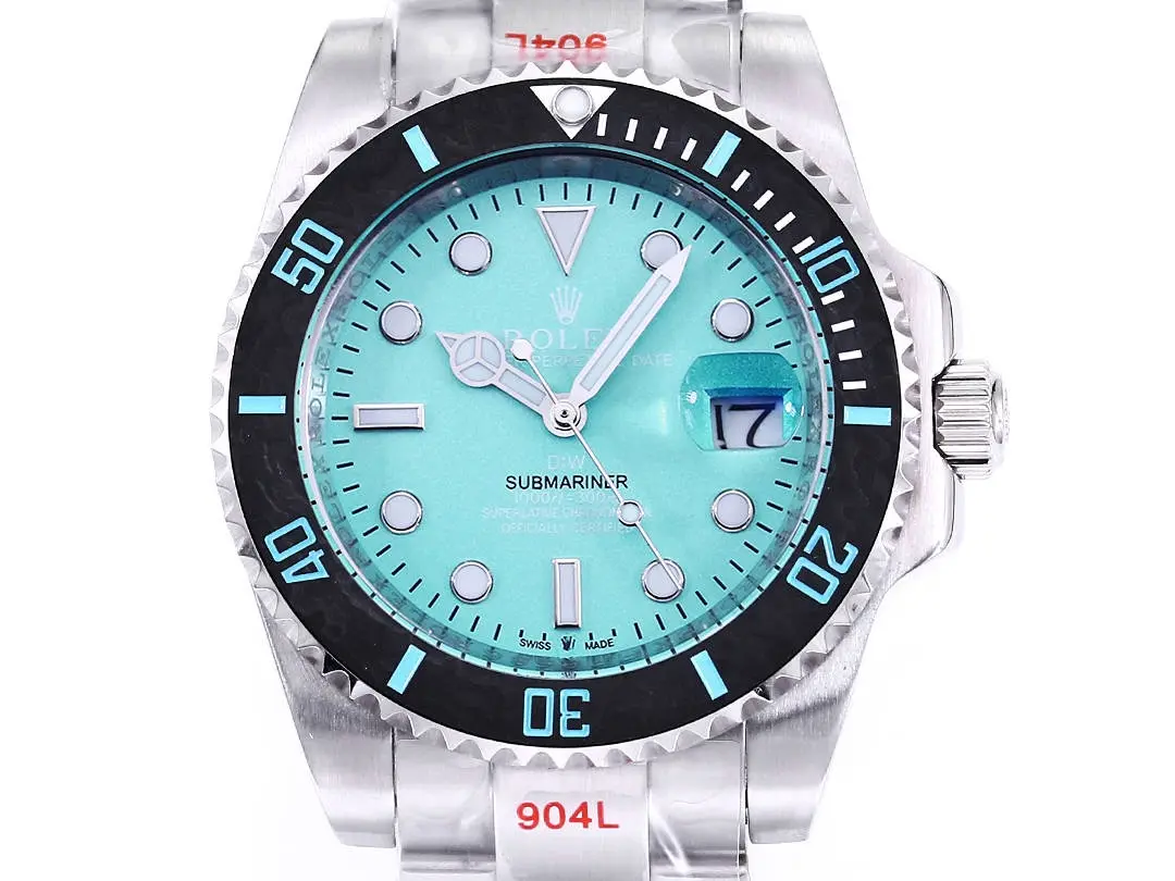 Rolex Submariner PARAKEET Custom Watch – Gradient Green Dial, Carbon Fiber Bezel, Stainless Steel - Image 2