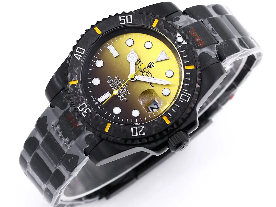 Rolex Submariner PARAKEET – Custom Gradient Green Dial, Black Carbon Fiber Bezel, 904L Stainless Steel - Image 2