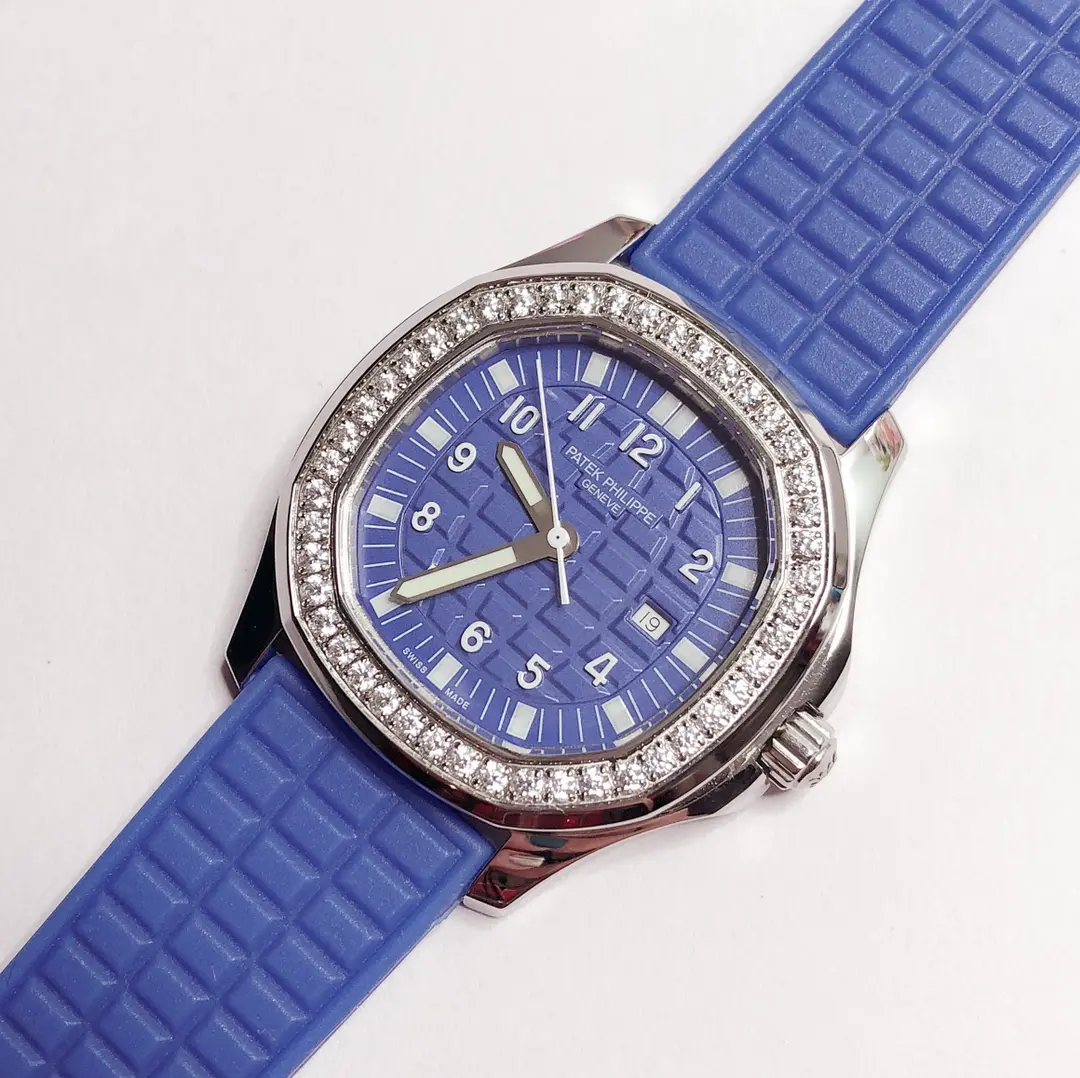 Patek Philippe Aquanaut Quartz Blue - Image 8