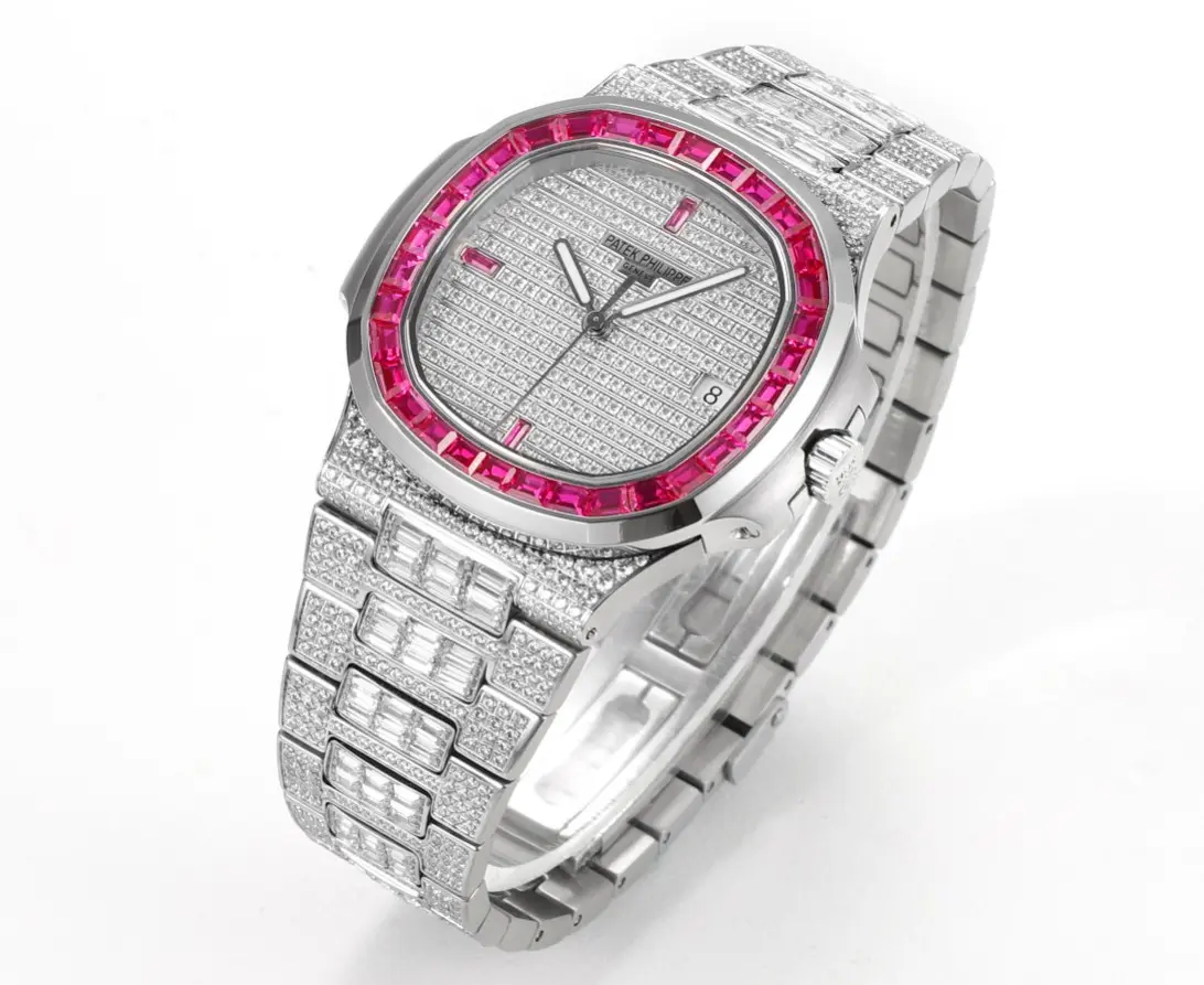 Patek Philippe Nautilus 5719 White Gold - Image 2