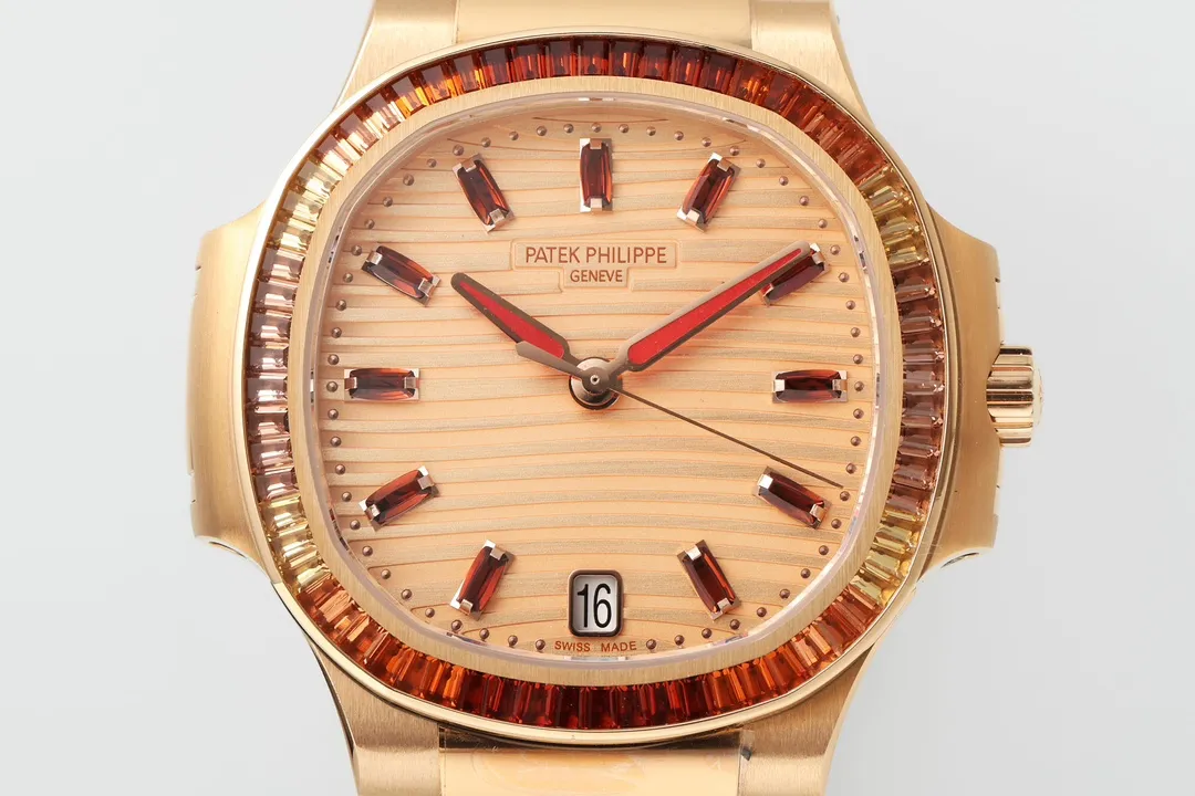 Patek Philippe Nautilus 7118/1300R Rose Gold - Image 2