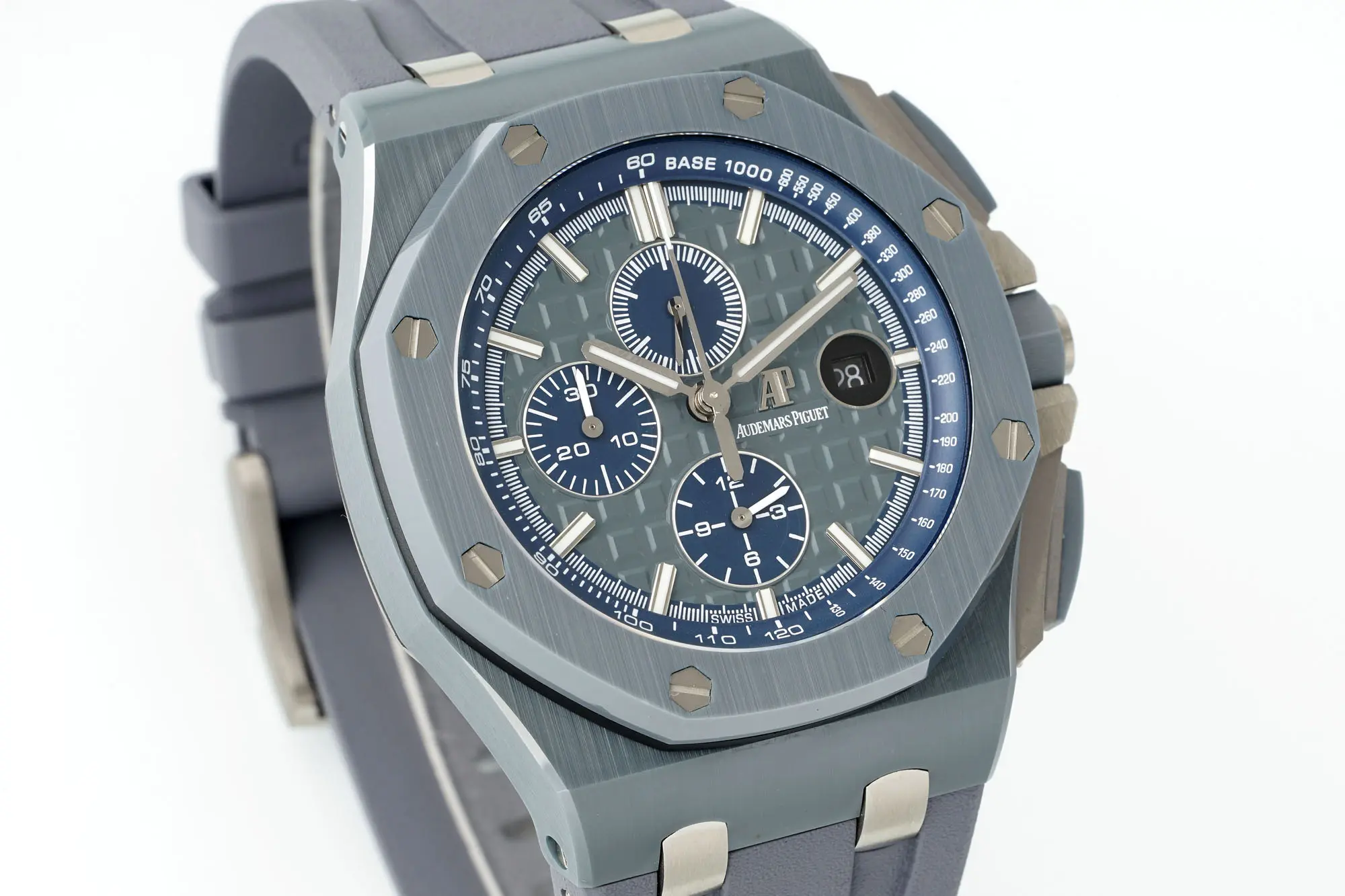 Audemars Piguet Royal Oak Offshore 26400 Grey Chronograph - Image 2