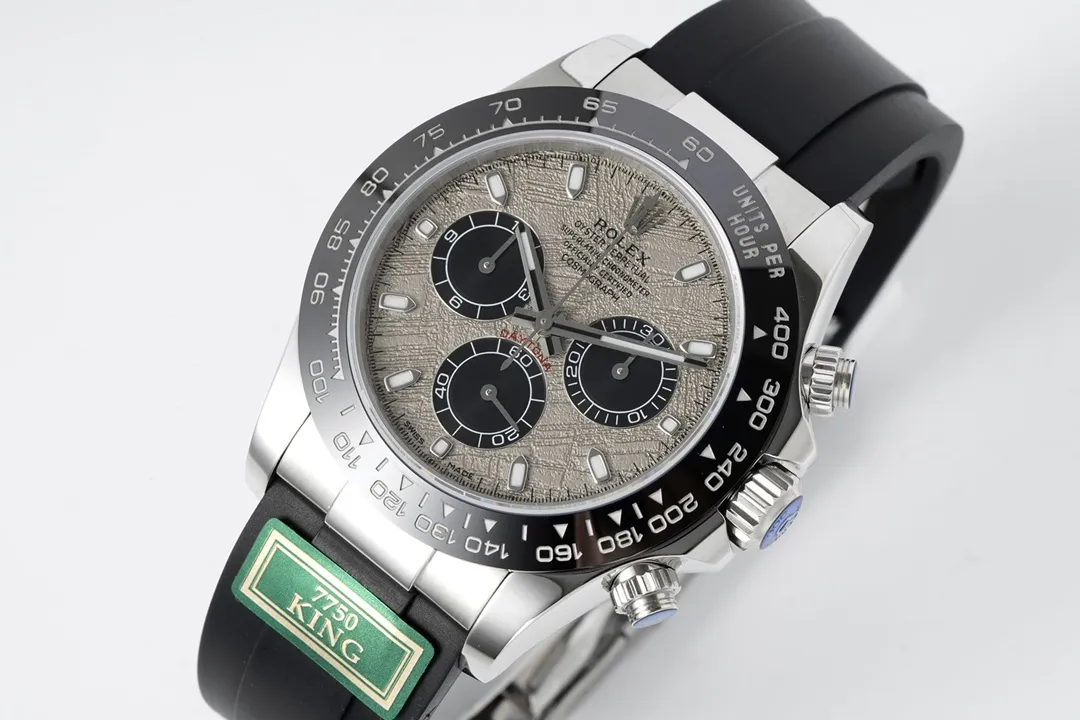 Rolex Daytona Cosmograph Watch – Silver Dial, Black Rubber Strap - Image 3