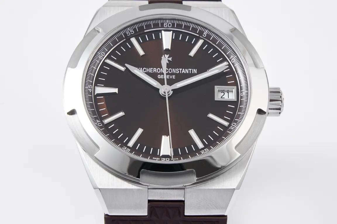 Vacheron Constantin Overseas 4500V Series – Brown Dial, Rubber Strap, Luxury Steel – Quality - Image 3