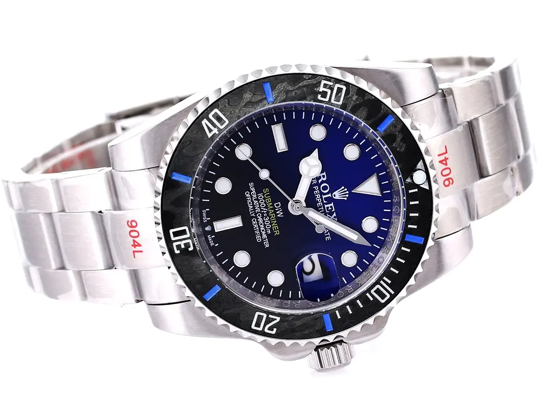 Rolex Submariner PARAKEET – Custom Blue Gradient Dial, Carbon Fiber Bezel, Stainless Steel - Image 4