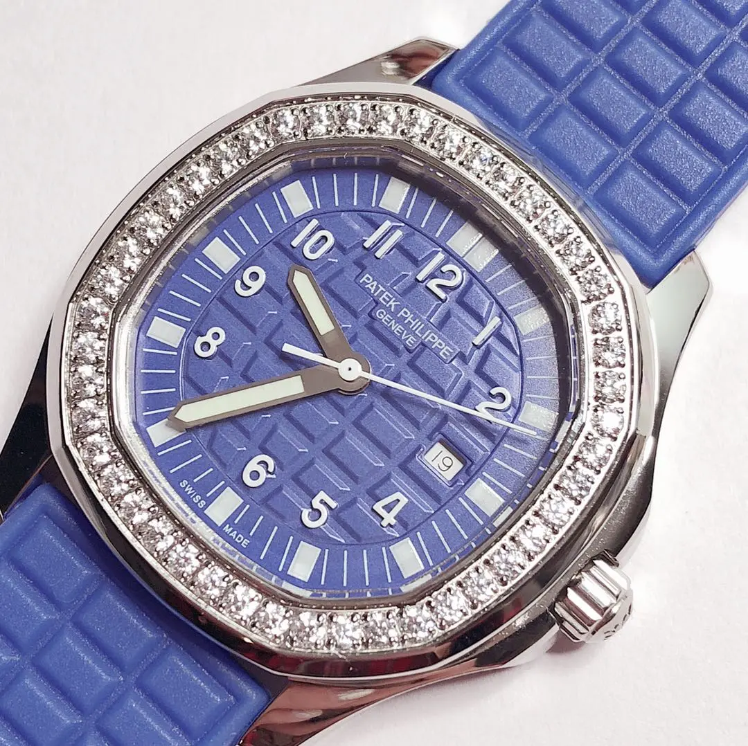 Patek Philippe Aquanaut Quartz Blue - Image 7