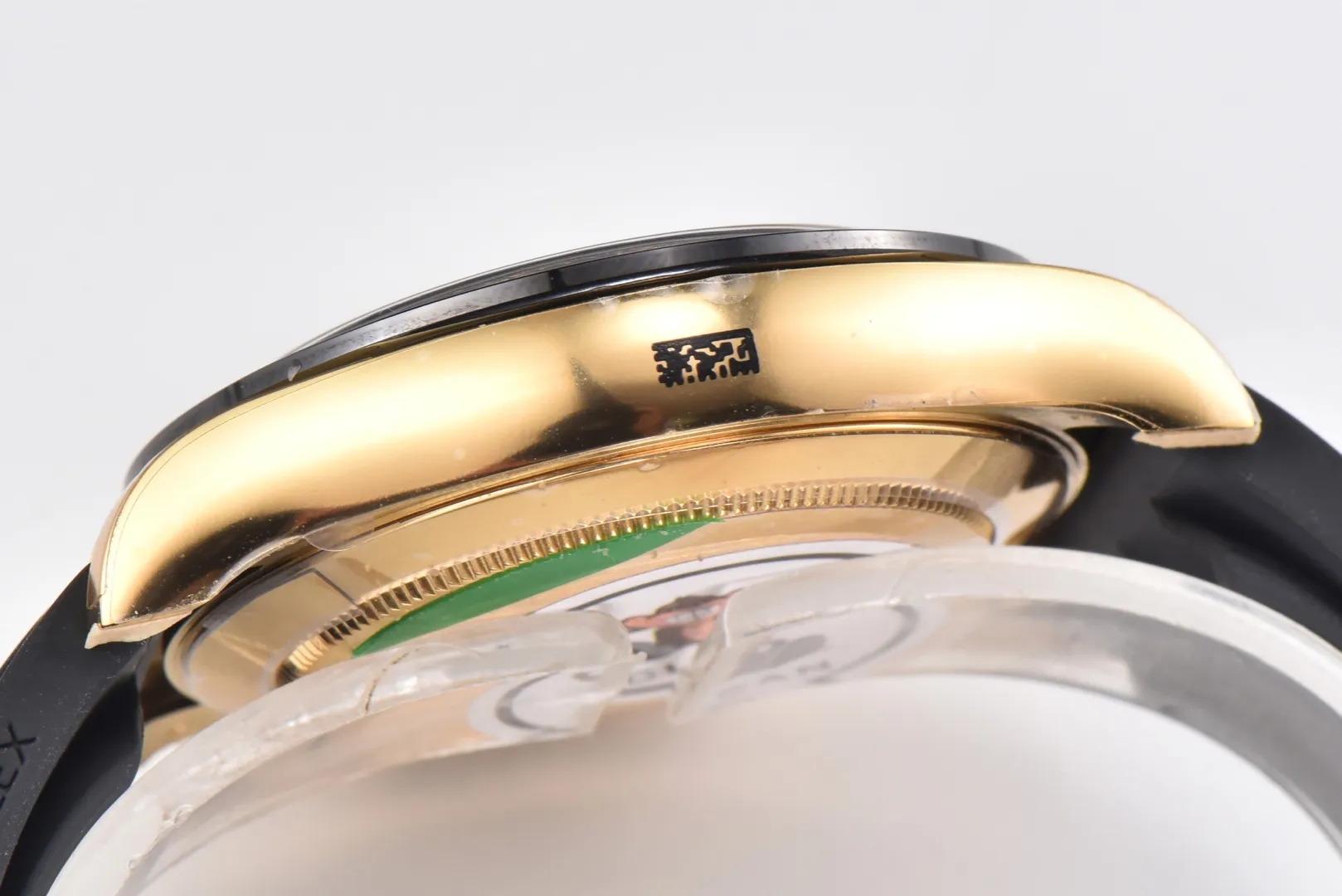 Rolex Daytona Little Devil – Black Dial, Gold Case, Rubber Strap - Image 4