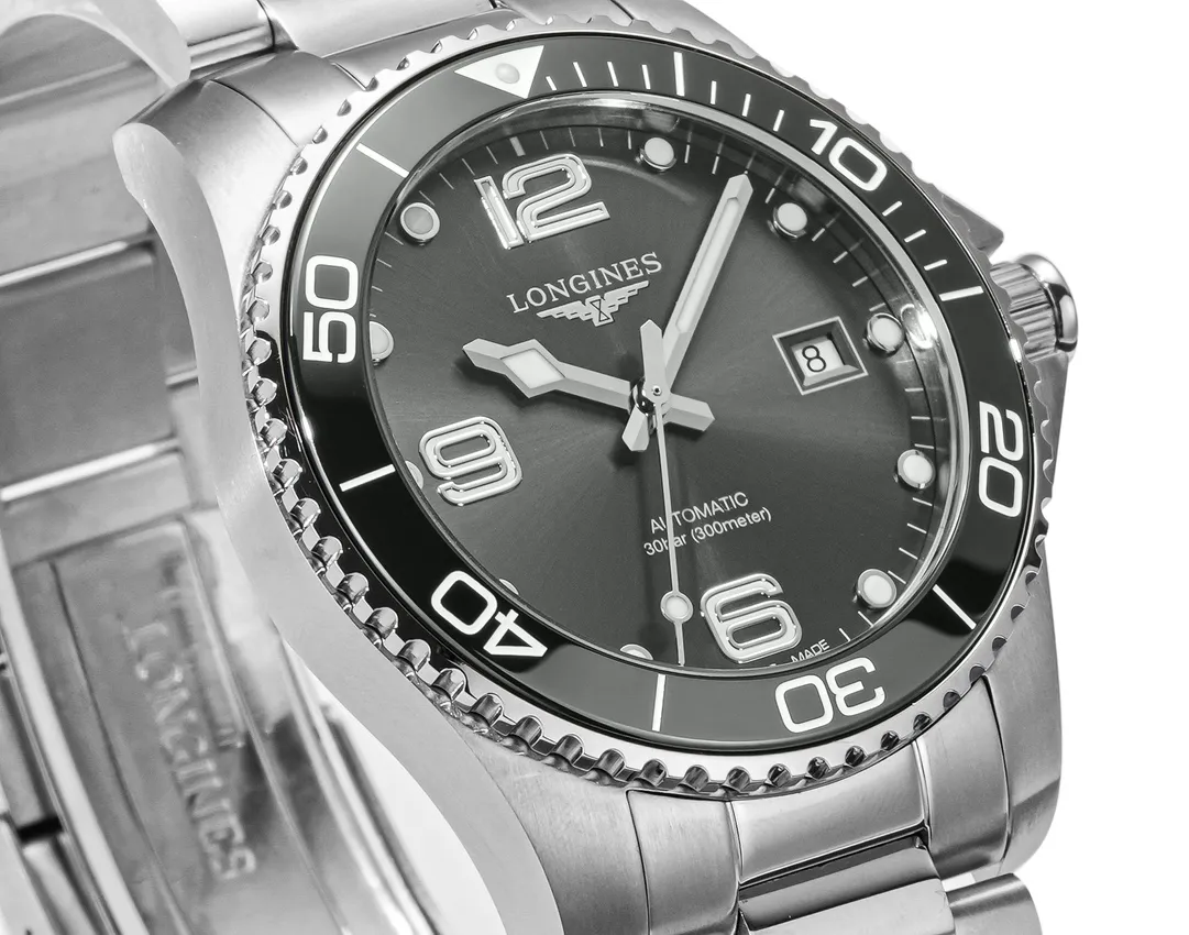 Longines Conquest Black Dial Steel Watch - Image 4