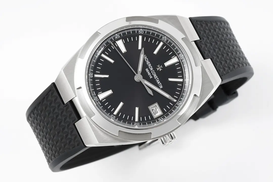 Vacheron Constantin Overseas 4500V Series – Black Dial, Rubber Strap, Luxury Steel – Quality - Image 4