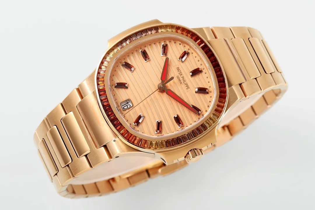 Patek Philippe Nautilus 7118/1300R Rose Gold - Image 4