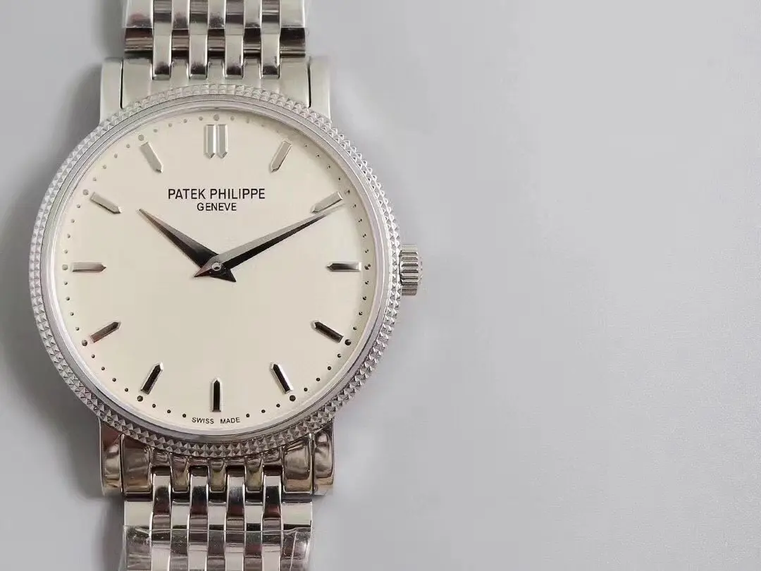 Patek Philippe Calatrava 5120G Silver - Image 4