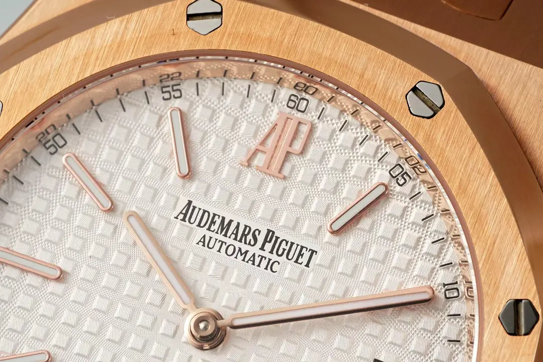 Audemars Piguet Royal Oak 15202 Rose Gold - Image 4