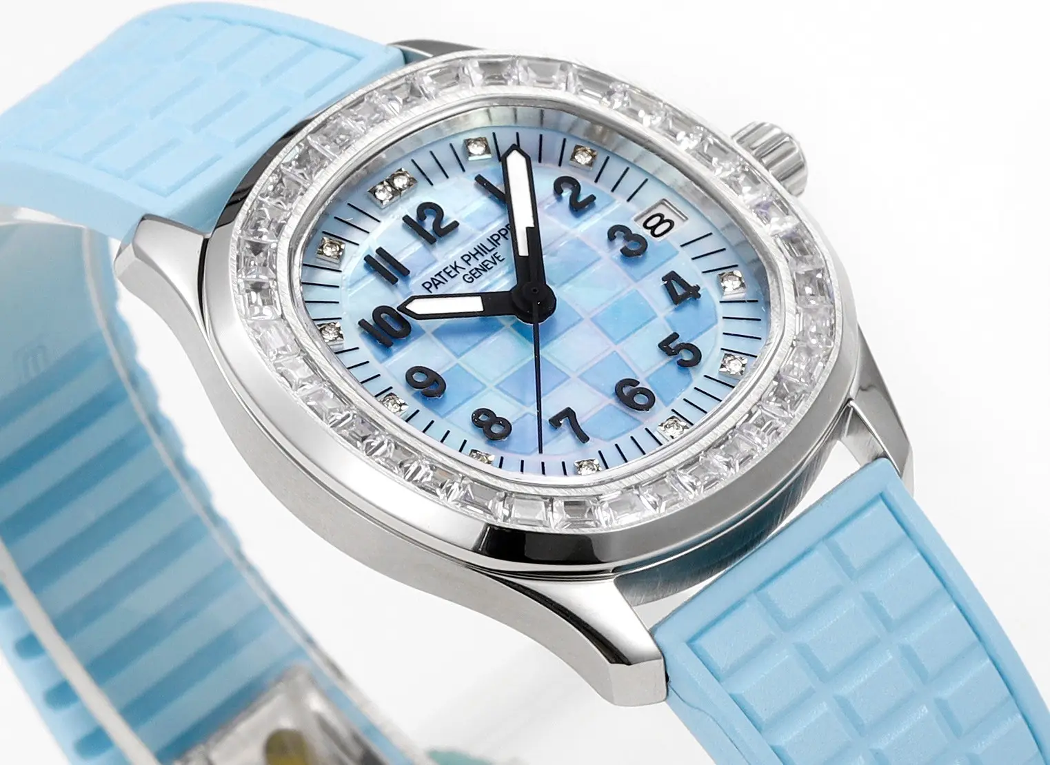 Patek Philippe Aquanaut Blue Rubber - Image 9