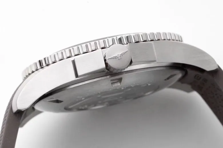 Longines Conquest Grey Dial Rubber Strap - Image 5
