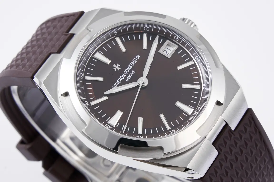 Vacheron Constantin Overseas 4500V Series – Brown Dial, Rubber Strap, Luxury Steel – Quality - Image 5
