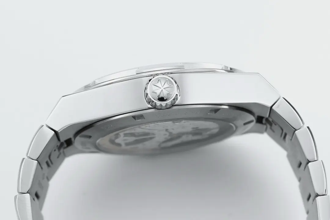 Vacheron Constantin Overseas Tourbillon – Blue Dial, Stainless Steel, New Release - Image 5