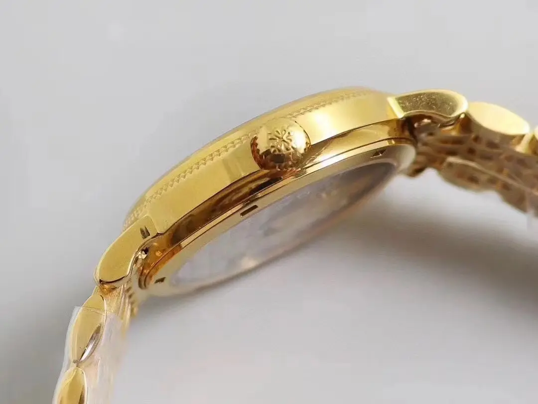 Patek Philippe Calatrava 5120G Gold - Image 5