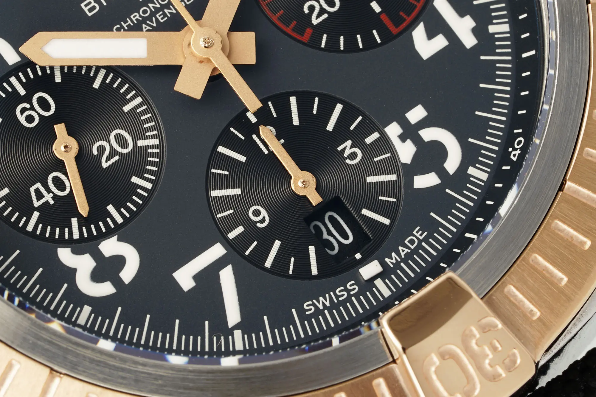 Breitling Avenger B01 Chronograph Black - Image 6