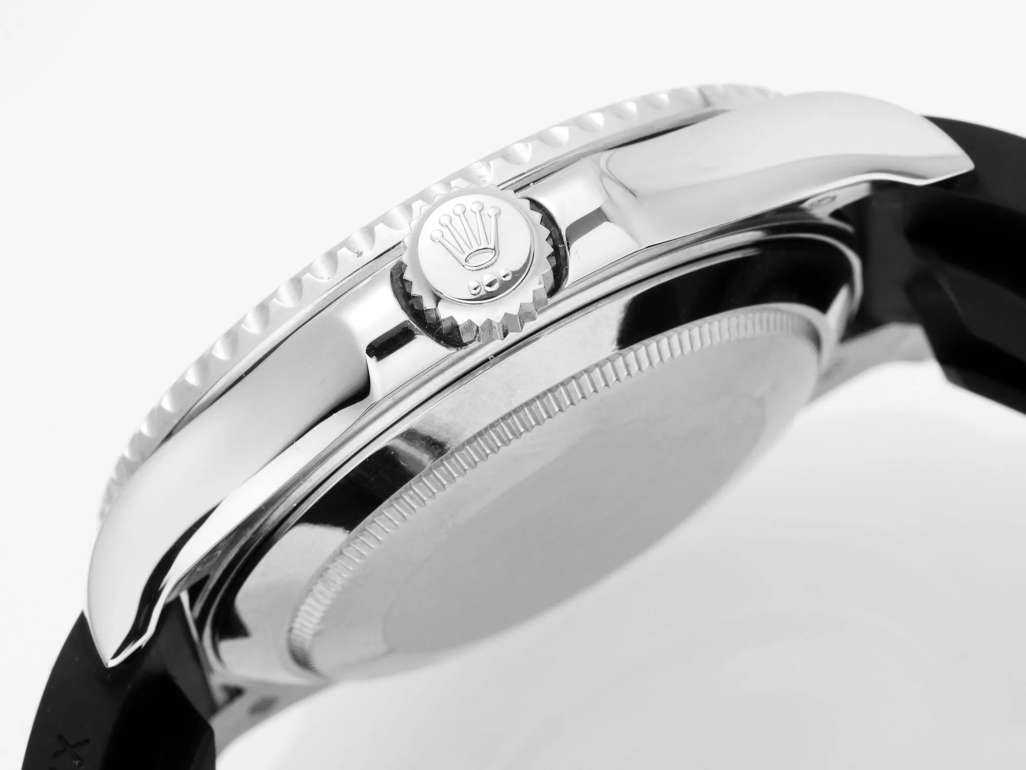 Rolex Yacht-Master “Heavy Edition” – Black Dial with Rainbow Bezel, Rubber Strap - Image 6