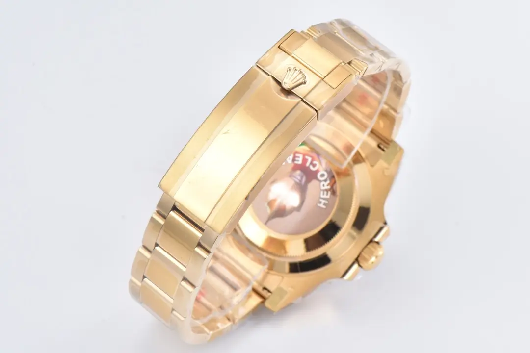 Rolex Submariner 116618 Series – Black Dial, Gold Stainless Steel, Diver - Image 6