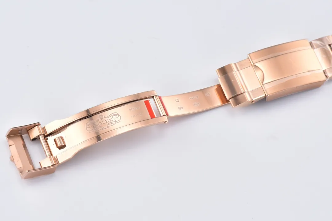 Rolex Daytona 116505 Full Rose Gold with Black Enamel Dial - Image 6