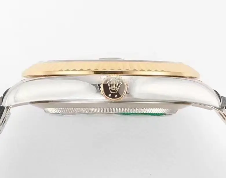 Rolex Datejust 41mm Black Dial Two-Tone Jubilee Bracelet - Image 6