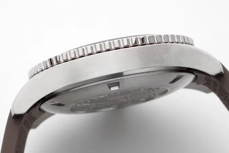 Longines Conquest Grey Dial Rubber Strap - Image 6